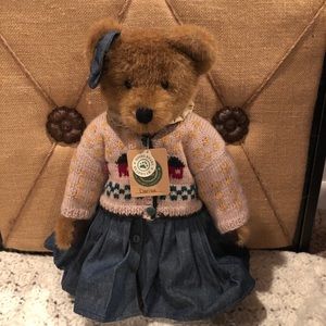 Boyd’s Bears Bearwear “Clarissa” Invest Collection